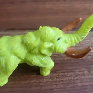 Woolly Mammoth #153, Monster in My Pocket: Series 6: Dinosaurs