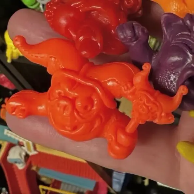 Madd, Mini Boglins: The Medievals, Neon Red