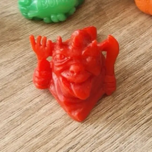 Chief Glonk, Mini Boglins: The Greedies, Red