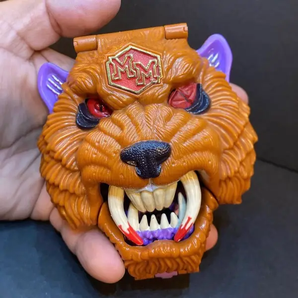 Mighty Max Grapples With Battle Cat, Mighty Max: Doom Zones