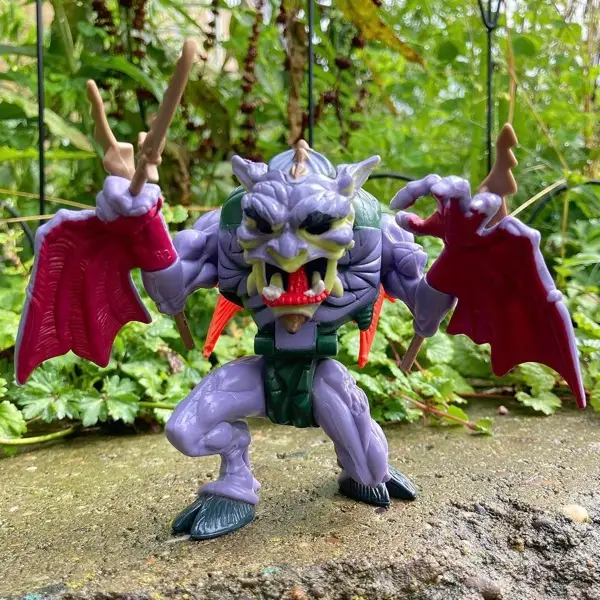 Mighty Max Shatters Gargoyle, Mighty Max: Battle Warriors