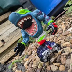 Moto Streex, Street Sharks: Series 4