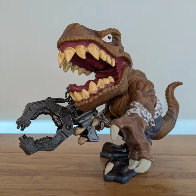 Mega T-Bone, Extreme Dinosaurs: Other