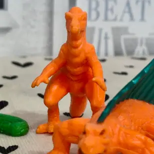 Iguanodon #151, Monster in My Pocket: Series 6: Dinosaurs