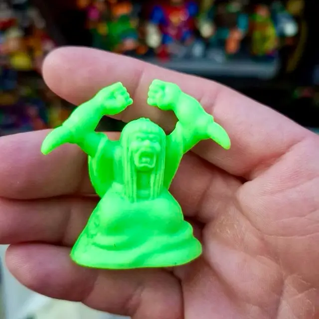 Elbow Witch #63, Monster in My Pocket: Series 2, Neon Green
