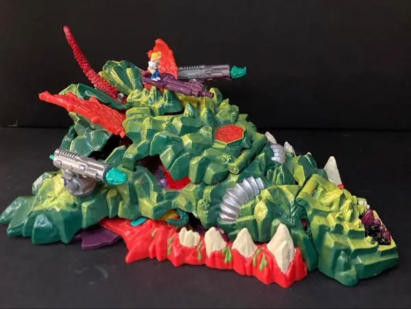 Mighty Max Storms Dragon Island, Mighty Max: Large-size playsets