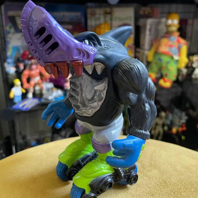 Stingshot Streex, Street Sharks: Series 5 (Night Fighters)
