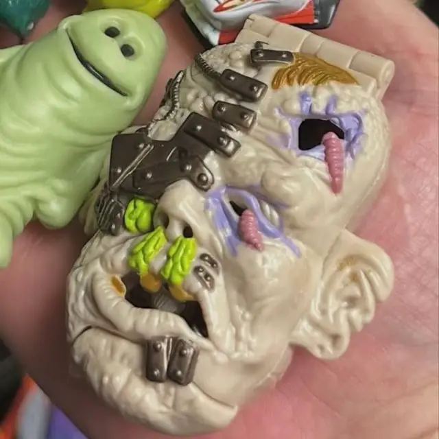 Mighty Max Survives Corpus, Mighty Max: Horror Heads, Cream
