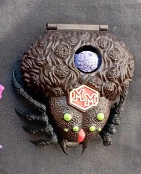 Mighty Max Trapped by Arachnoid, Mighty Max: Doom Zones