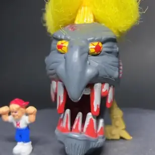 Hemlock, Mighty Max: Dread Heads